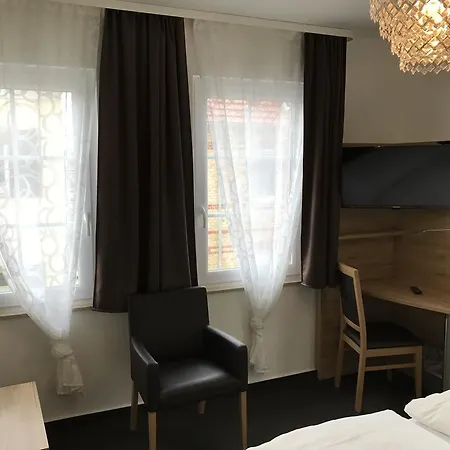Casa de hóspedes Alt-gunsenum 3*