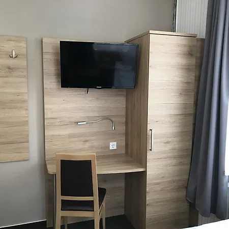 Alt-gunsenum 3* Mainz